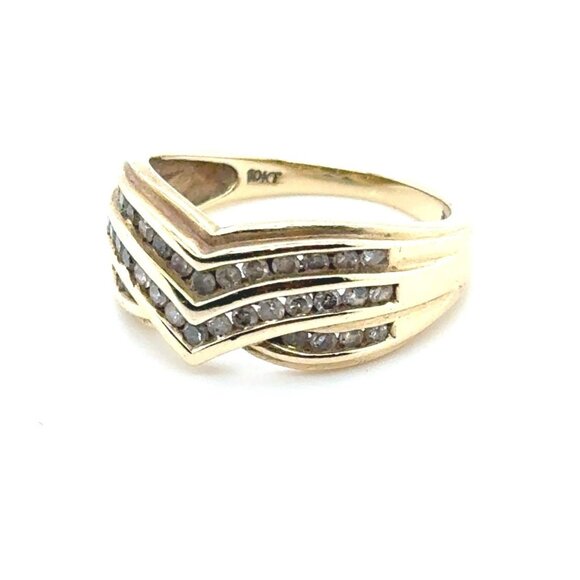 10K Gold 36-Diamonds Ladies Ring - Picture 3 of 8